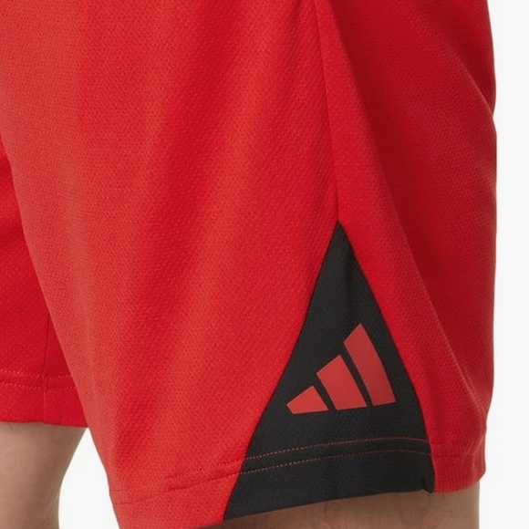 ADIDAS Badge of Sport Shorts in Better Scarlet/Black Size 3XL 9 inch Inseam - Picture 6 of 7